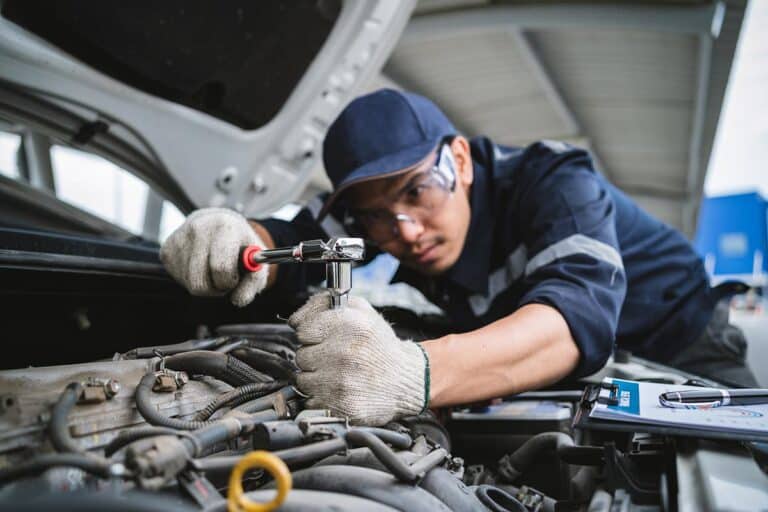 Spanish-Speaking Car Shop in Rowlett, TX